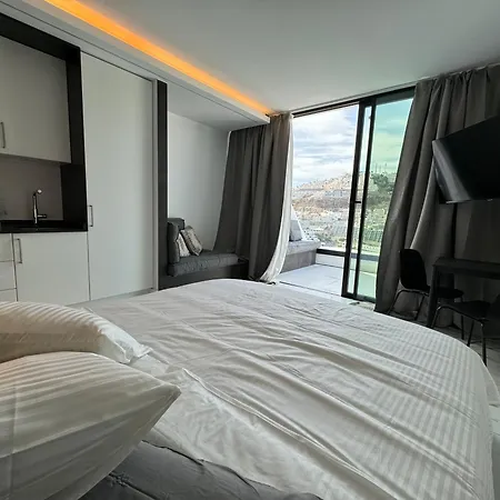 Leopard Rock E4 Puerto Rico Views