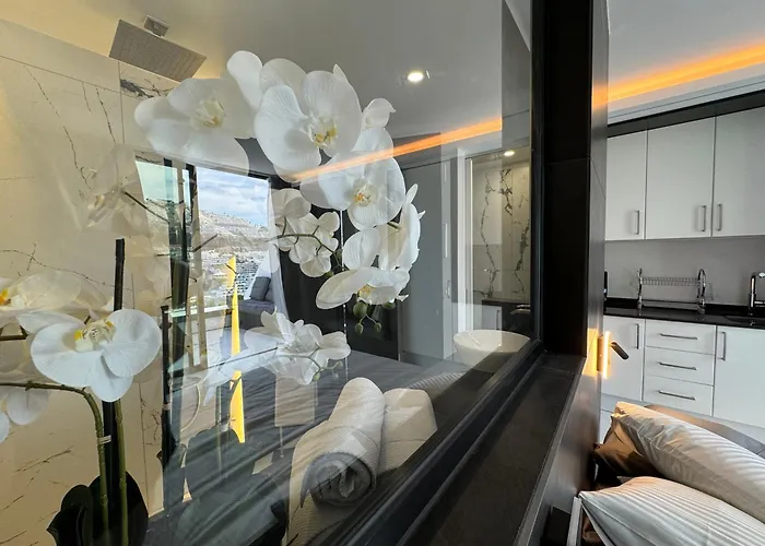 Leopard Rock E4 Puerto Rico Views Puerto Rico (Gran Canaria)